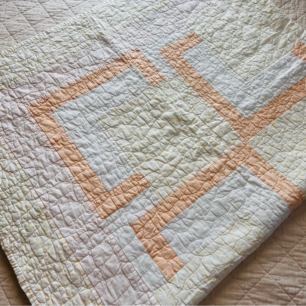 Vintage 1980s Handmade Quilt – 66” x 81” – Peach & Cream Geometric Design